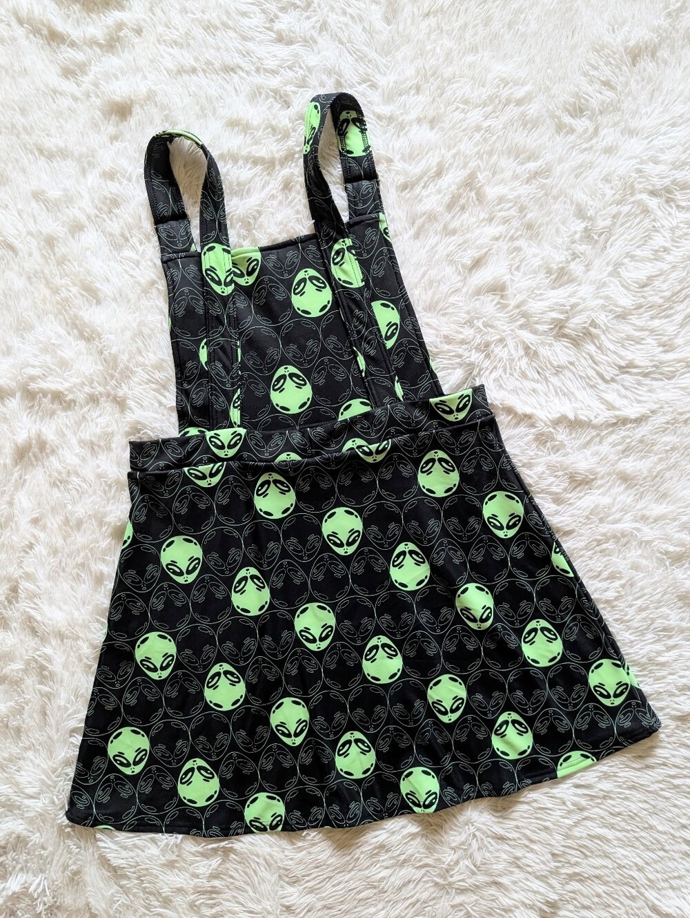 Blackmilk Little Green Men A Line Alien Apron Punk Pinafore Overall Dress XL - Picture 5 of 9